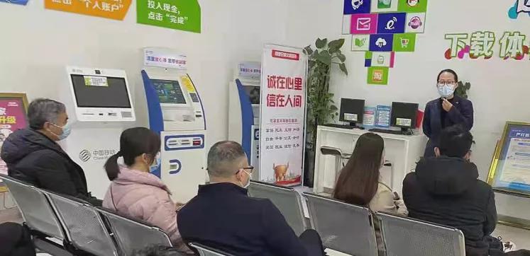 银发暖心！驻马店移动“银发暖心服务”在行动