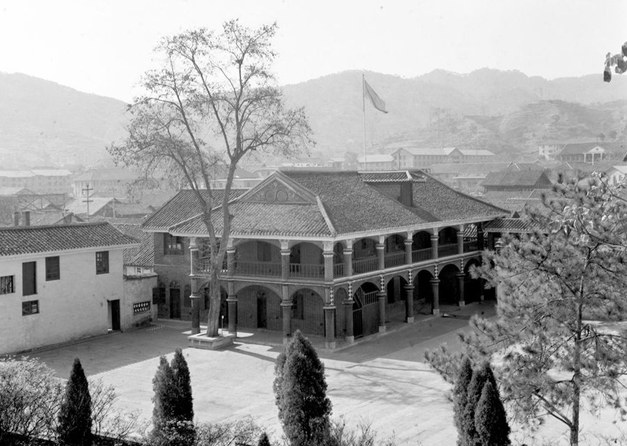  【百个瞬间说百年】1935，生死攸关的转折