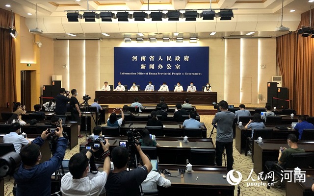 河南省高校、中高风险地区中小学暂定9月15日之前不返校