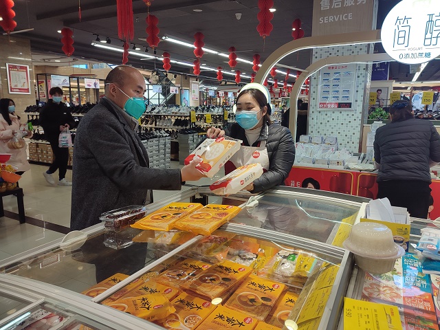 元宵节将至 驻马店各大商超汤圆成“主角”