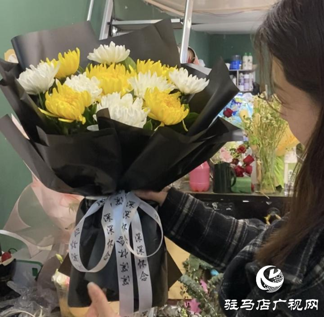 鲜花祭祀让清明更“文明”
