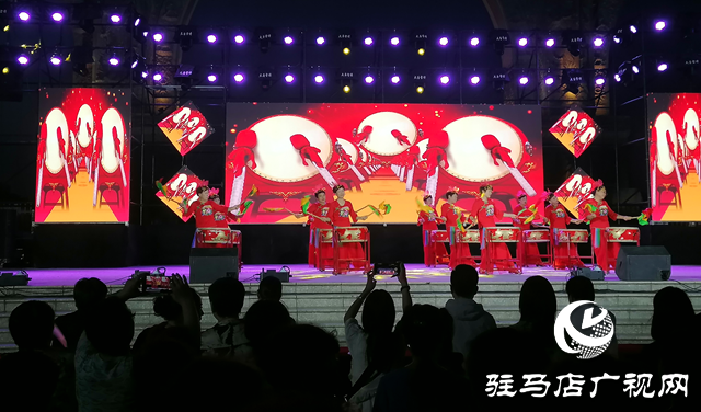 上蔡县举办庆“七一”广场舞展演活动