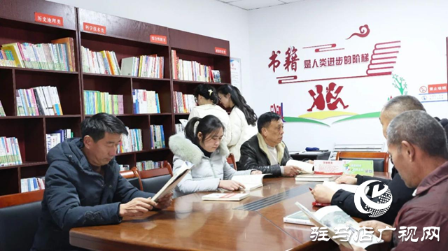 驿城区朱古洞乡：农家书屋“小阵地” 文化惠民“大作用”