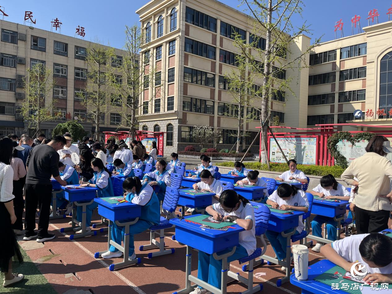 驿城区四项工作现场会在驻马店市第四中学举办
