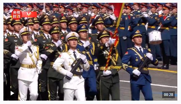 独家视频丨习近平向中国人民解放军仪仗队致意