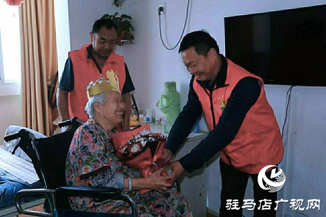  新蔡县栎城镇：一场跨越血缘的母亲节温情礼赞