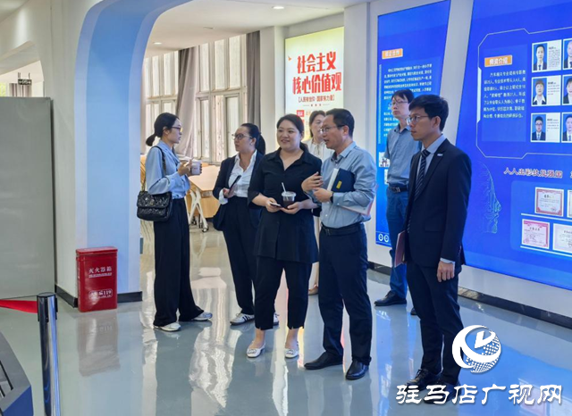 柬埔寨劳工部代表团莅临驻马店职业技术学院考察交流