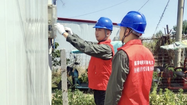 国网西平县供电公司：精准施策抗旱保电 筑牢农田“电力防线”