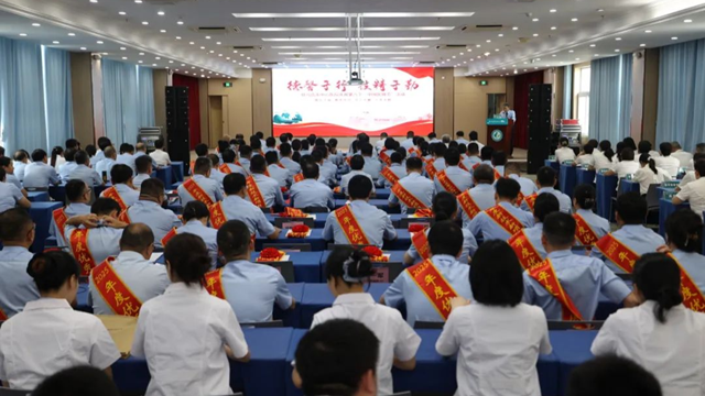  德馨于行 技精于勤——驻马店市中心医院举办第八个中国医师节主题活动
