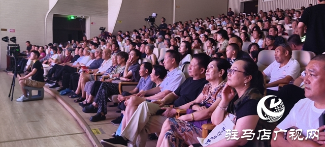 豫剧《清官颂》：以豫剧之韵传清正之风