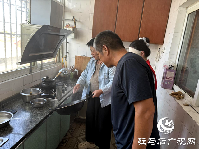 确山县生产街社区：“再晚一步，后果不堪设想!”