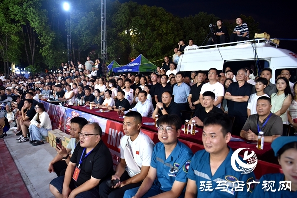 平舆首届“电商杯”篮球赛燃情盛夏，掀起全民运动热潮