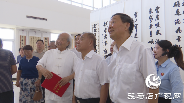 纪念中国人民抗日战争暨世界反法西斯战争胜利80周年、抗日民族英雄杨靖宇将军诞辰120周年书画展开幕