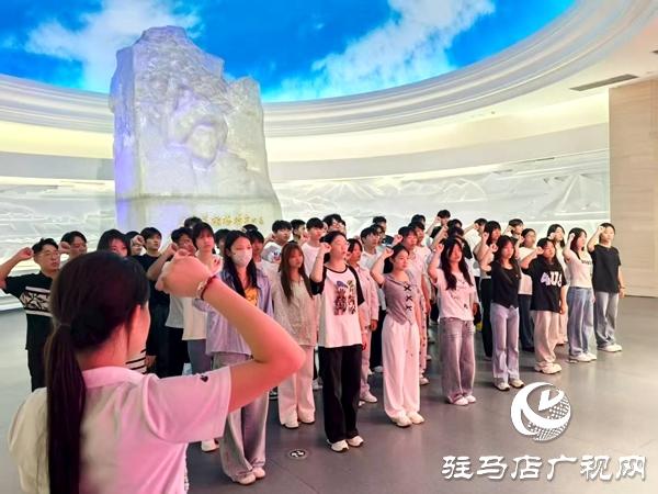 驻马店技师学院开展“铭记抗战历史，传承红色基因”主题教育活动