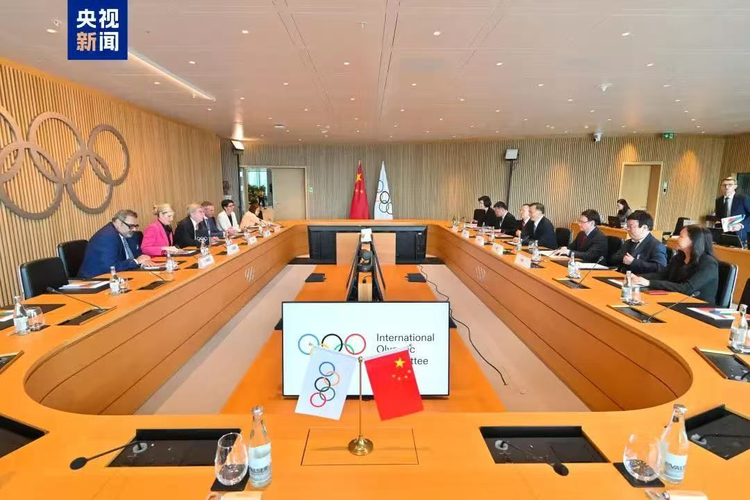 台湾学者赖岳谦大赞央视阅兵直播：堪称“核弹级”文化软实力的展现！