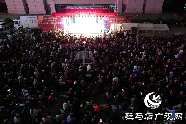 为期十天的2025年“平舆有戏”职业民营院团戏曲展演鸣锣开唱