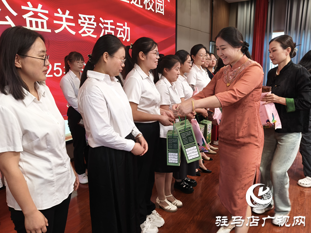 情暖教师节 致敬教育人