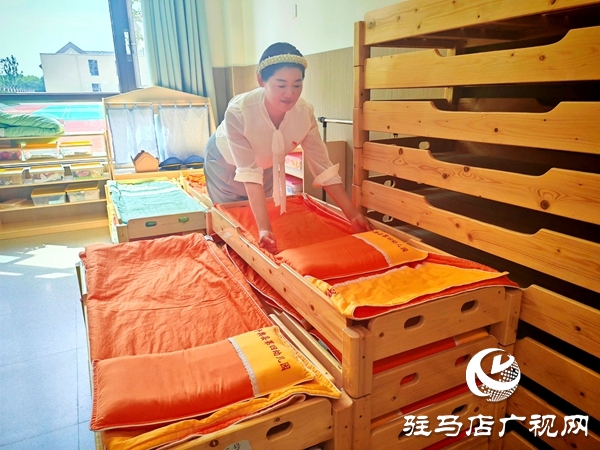 【育见新力量】平舆县第四幼儿园副园长张春焕：28年幼教坚守 以爱与奉献点亮童心