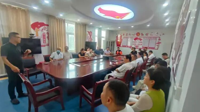  “健康中原行•大医献爱心”驻马店市中医院骨病科健康科普巡讲团队走进基层医院