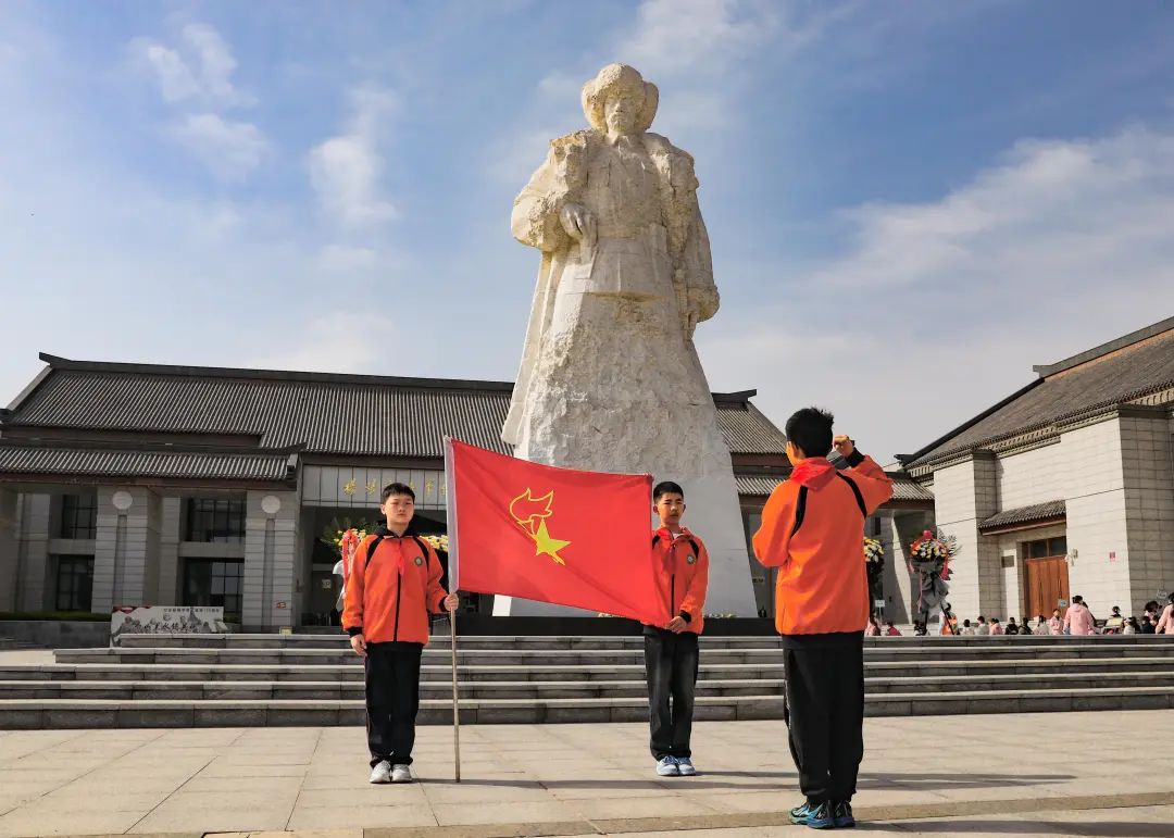 线上展｜铭记烽火铸忠魂 艺韵传薪颂英雄——驻马店市纪念抗战胜利80周年、杨靖宇将军诞辰120周年美术书法摄影艺术展（五）